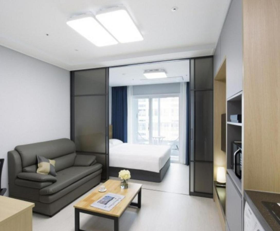 Yeosu Hotel First City Exterior foto