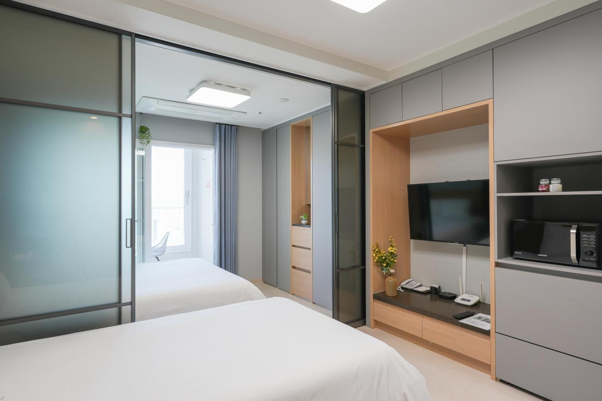 Yeosu Hotel First City Exterior foto